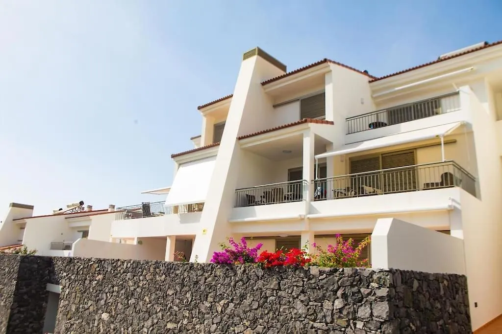 2 Bedrooms Apartment In Magnolia Golf Resort, La Caleta 阿德耶