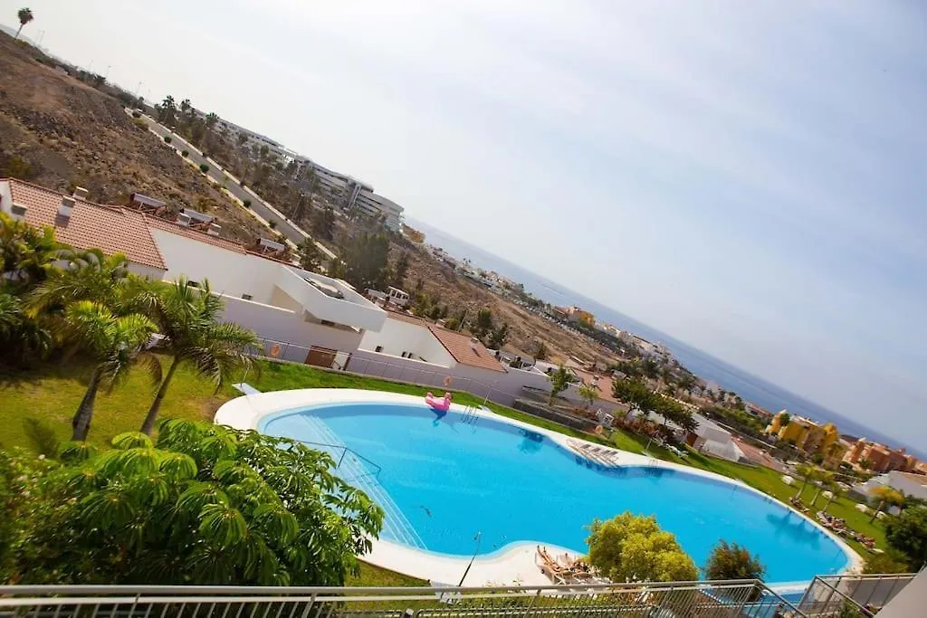 2 Bedrooms Apartment In Magnolia Golf Resort, La Caleta 阿德耶